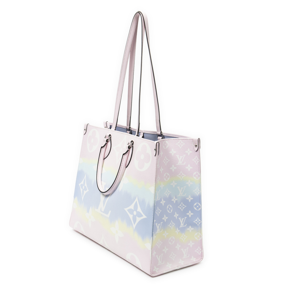 Louis Vuitton OnTheGo GM - Picture 2 of 10